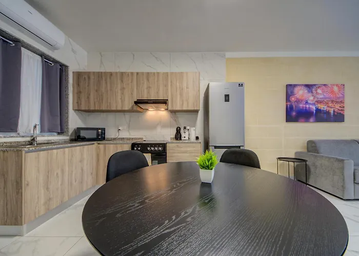 公寓 Premium In Tarxien With Private Balcony Quiet Modern Retreat Żabbar