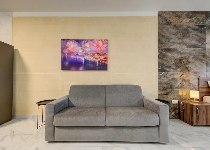 Premium In Tarxien With Private Balcony Quiet Modern Retreat 公寓 *