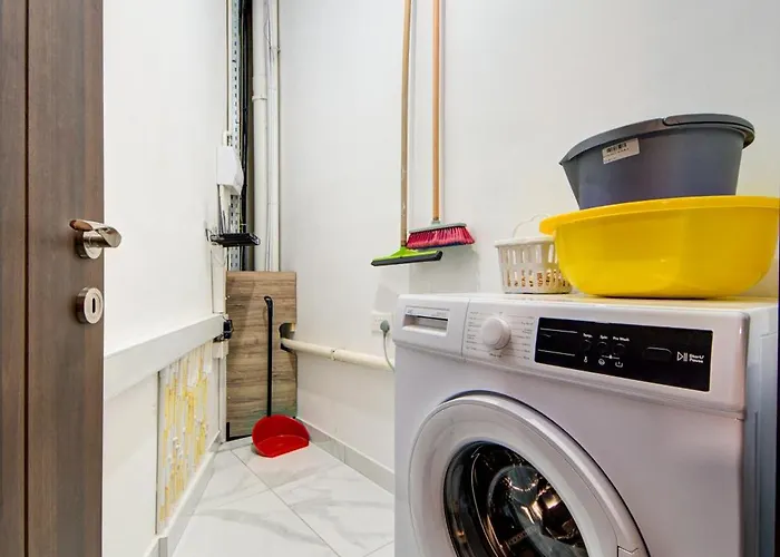 Premium In Tarxien With Private Balcony Quiet Modern Retreat 公寓