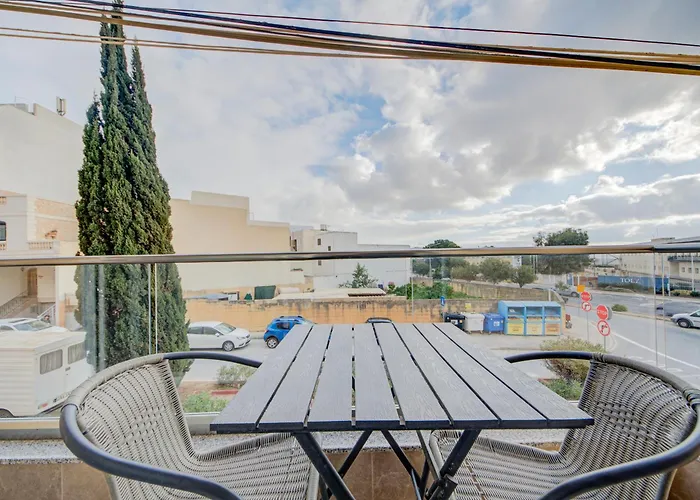 Premium In Tarxien With Private Balcony Quiet Modern Retreat 公寓 *